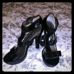 Chinese Laundry black heels