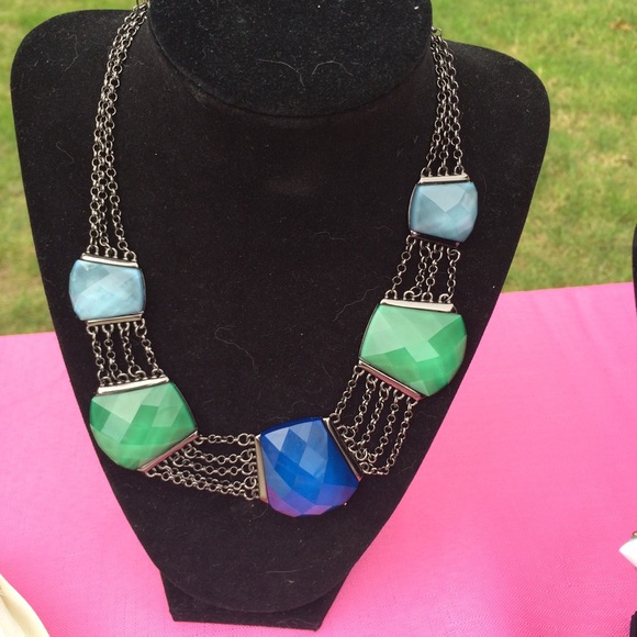 Statement Necklace - Picture 1 of 1
