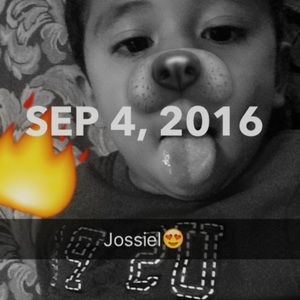 Meet your Posher, Adamaris