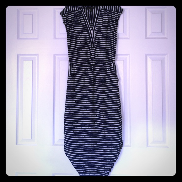 Banana Republic stripe v-neck dress