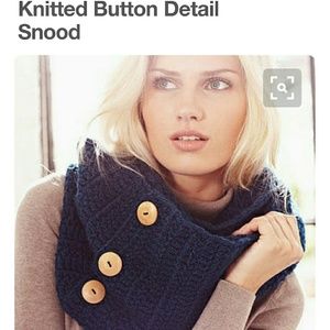 Knitted Snood from London!