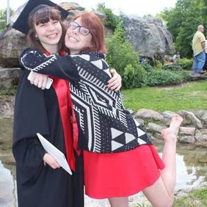 Meet your Posher, Carrie