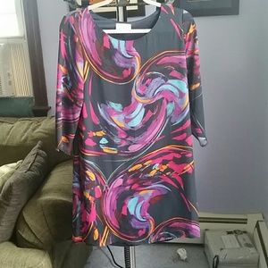 Everly shift dress size small