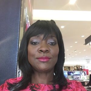 Meet your Posher, Tonya