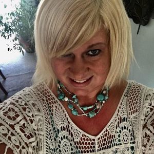 Meet your Posher, Treva