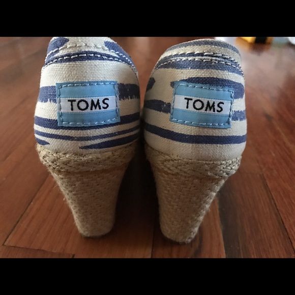 Toms - Blue and White Canvas Wedge Sandals - Picture 3 of 3