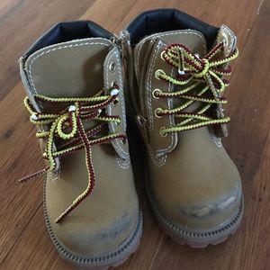 Smartfit kids booties - Timberland-lookalikes