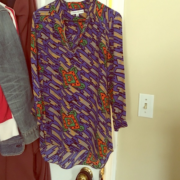 💯 Silk Blouse - Picture 1 of 2