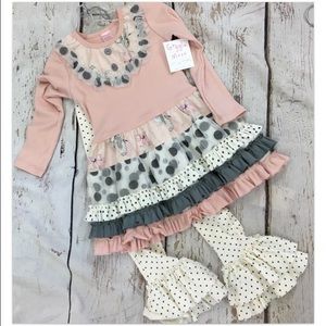 VGUC- SIZE 8 Giggle Moon