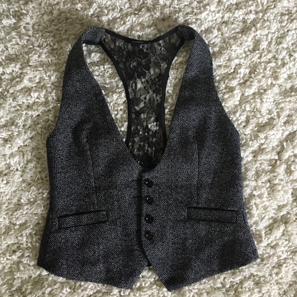 Express Lacey back vest