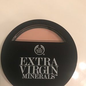 The body shop extra virgin minerals