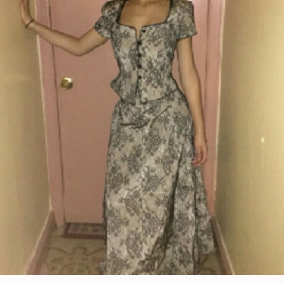 Re-listing!