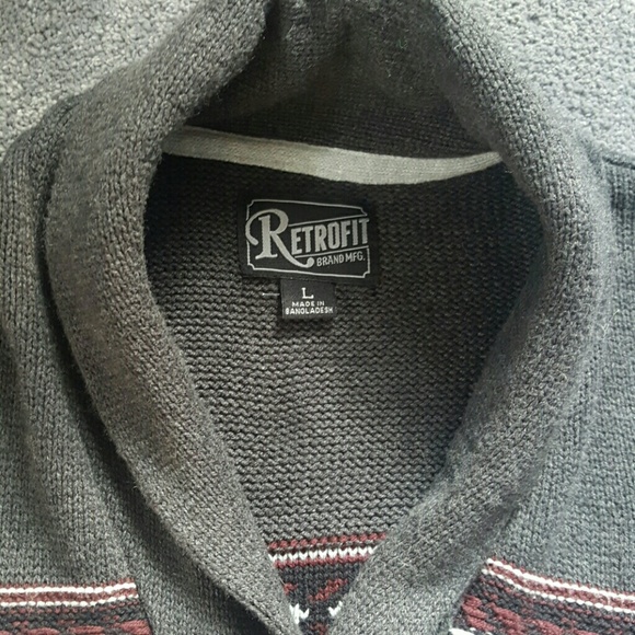 Sweater - Picture 2 of 2