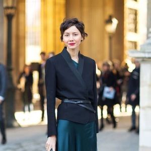 Meet your Posher, Alma