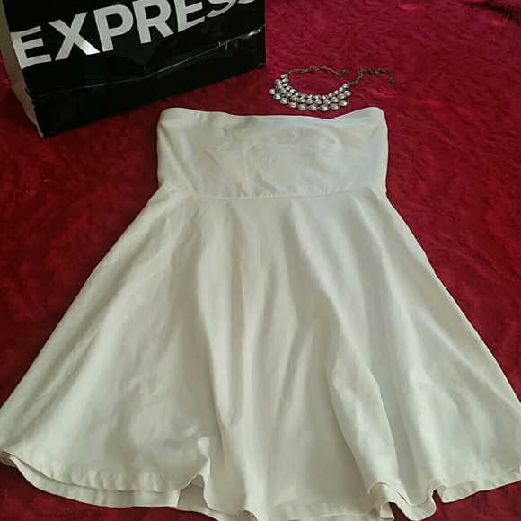 Express strapless white beautiful  dress