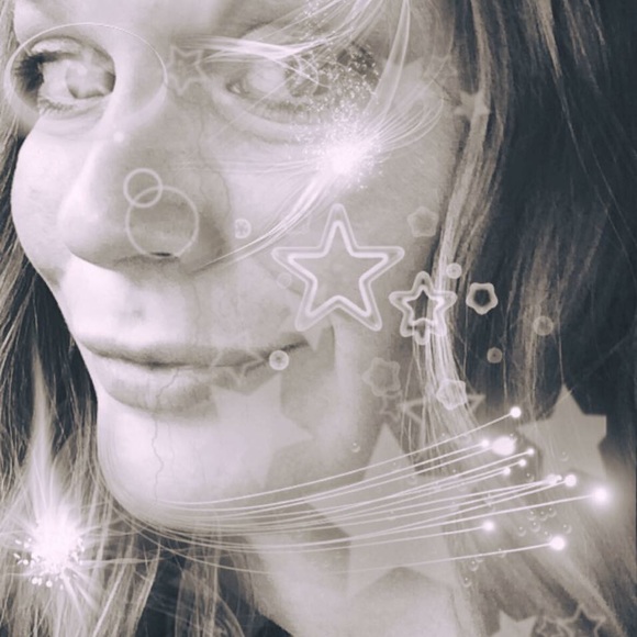 Meet your Posher, Veronica - Picture 1 of 1