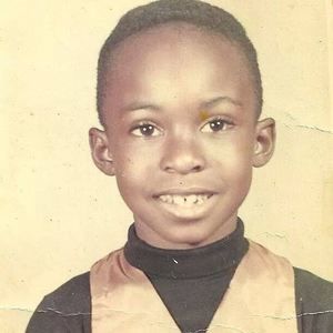 Meet your Posher, Dennis