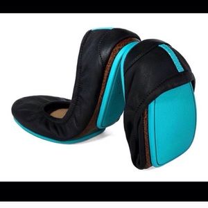 Tieks size 7 black , mint condition !!!