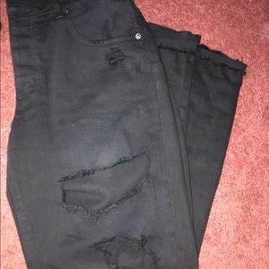 American Eagle Outfitters Tom Girl Ripped Jeans!