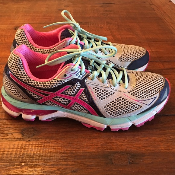 Asics Tennis shoes