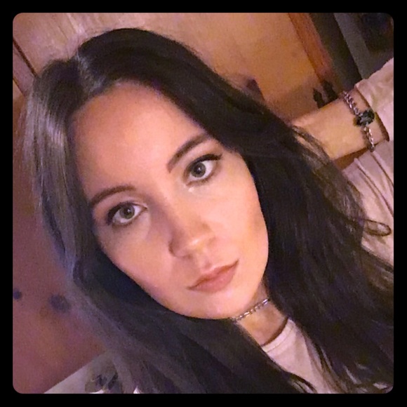 Meet your Posher, Suzanne - Picture 1 of 1