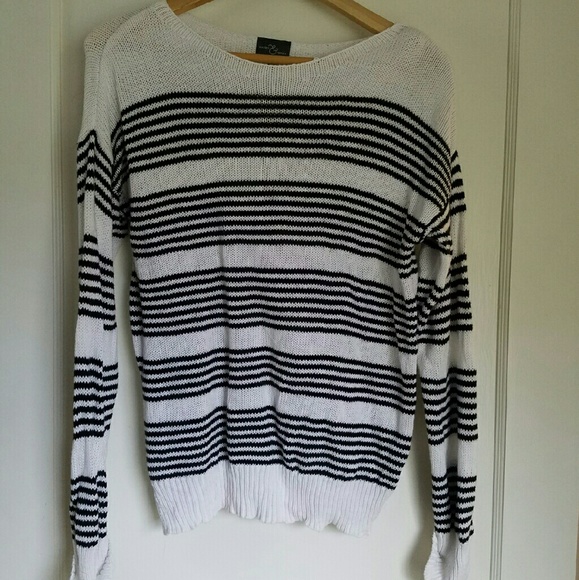 Market & Spruce striped sweater