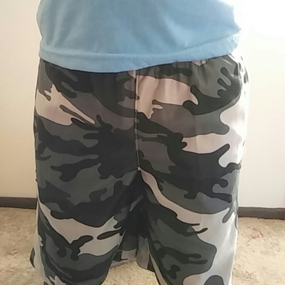 Camouflage boy shorts