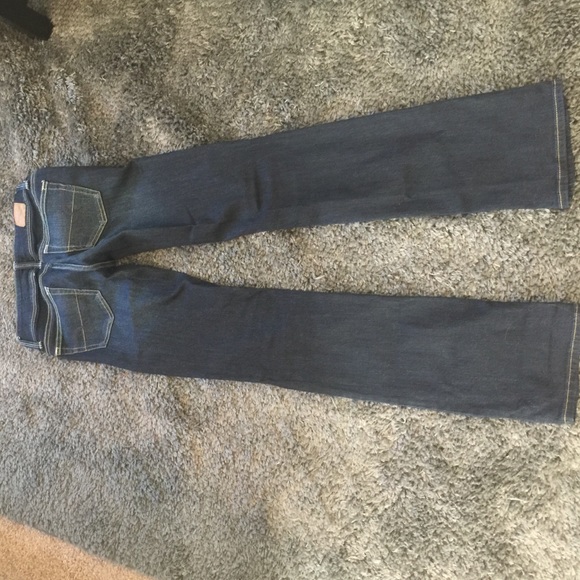 Brand new American eagle jeans!! Size 00