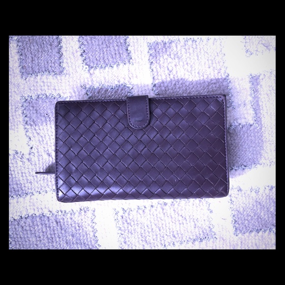 Authentic Bottega Veneta 8 credit card wallet
