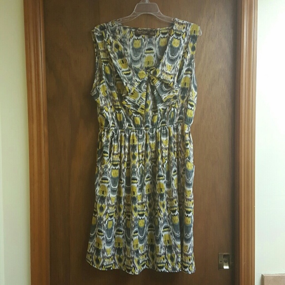 Dress with pockets