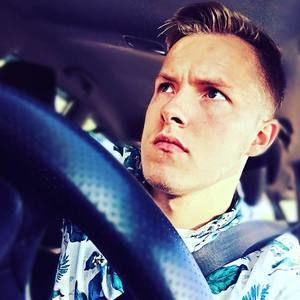 Meet your Posher, Dylan