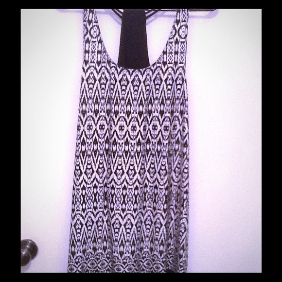 Black and white nightgown