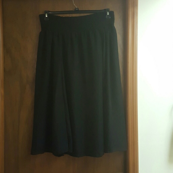 Black skirt
