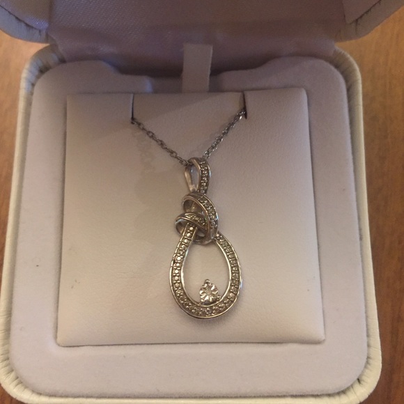Beautiful Sterling necklace with pave diamonds