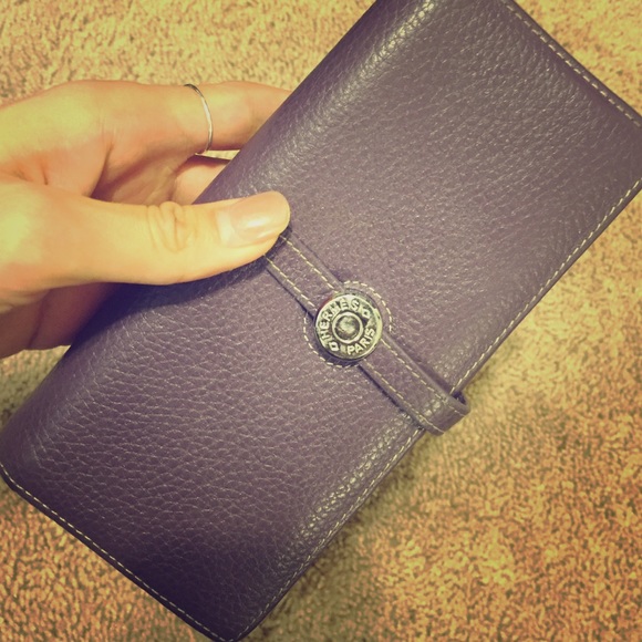 Hermes passport wallet