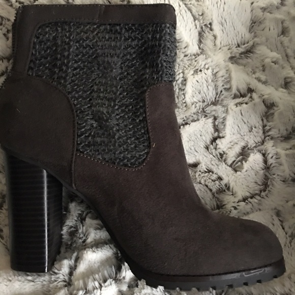 SOLD - Picture 2 of 3