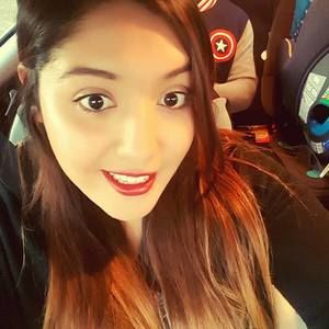 Meet your Posher, Esteffania