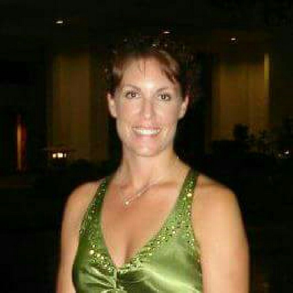 Meet your Posher, Kendra - Picture 1 of 1
