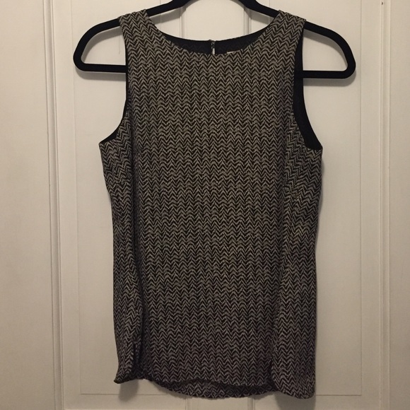 Black & White Top