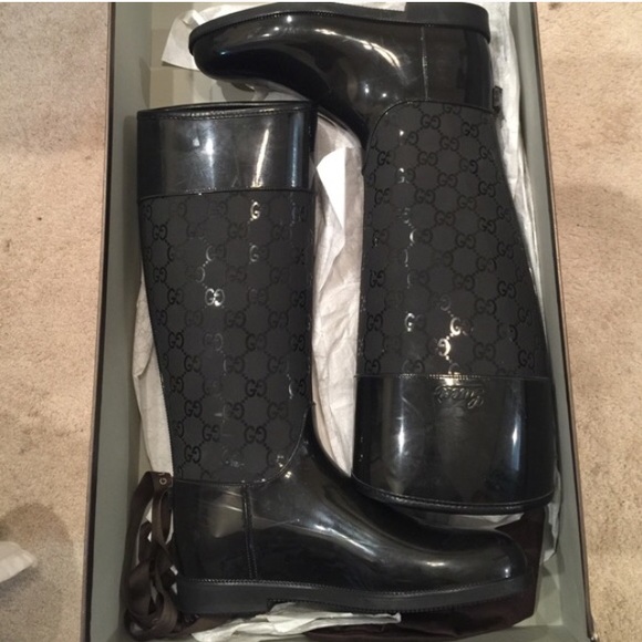 Gucci rain boots