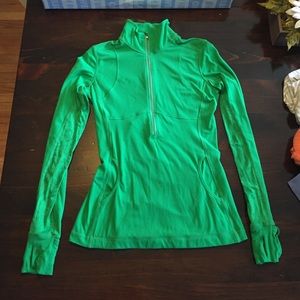 Running luon pullover with ruffle and lace mesh