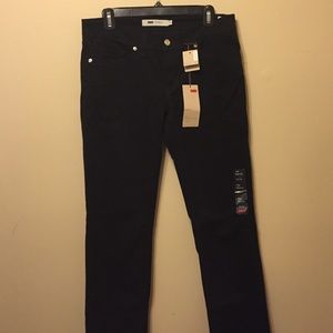 Levi black skinny jeans