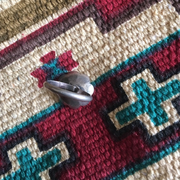 Sterling Silver Coral SKURing 13 - Picture 2 of 3