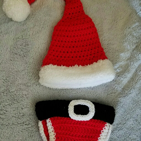 ADORABLE newborn Santa outfit