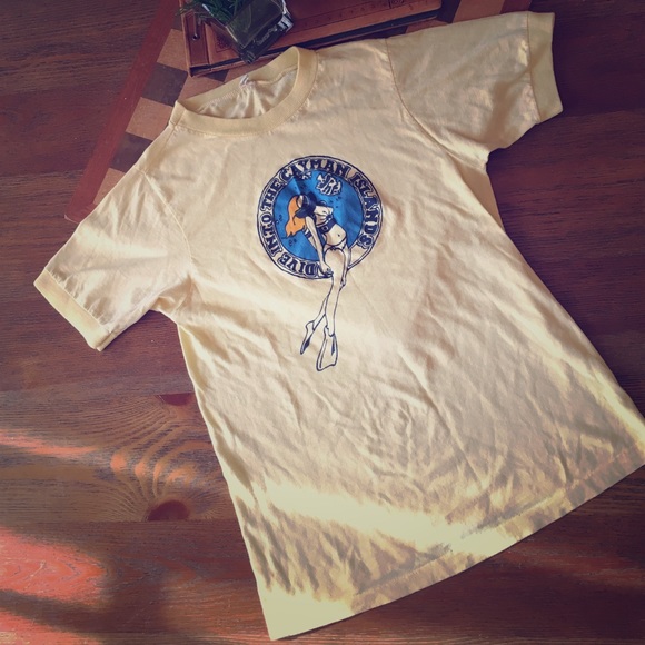 Vintage "Grand Cayman Islands" shirt