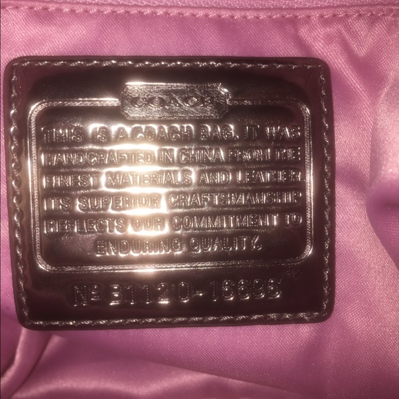 Coach ❤️ Poppy Gold Backpack! - Picture 4 of 4