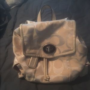 Coach ❤️ Poppy Gold Backpack!