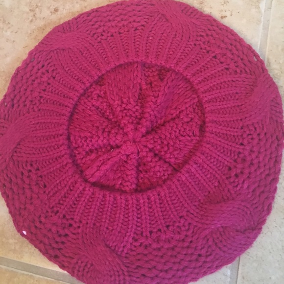 Knit Winter hat - Picture 2 of 2