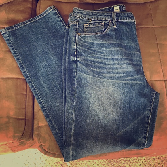 Curvy Jeans