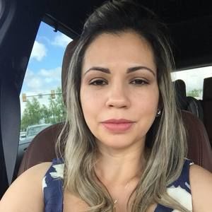 Meet your Posher, Daniela